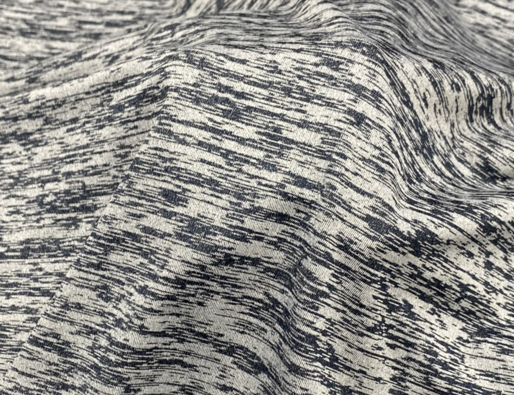 Activewear fabric: printed and solid knits