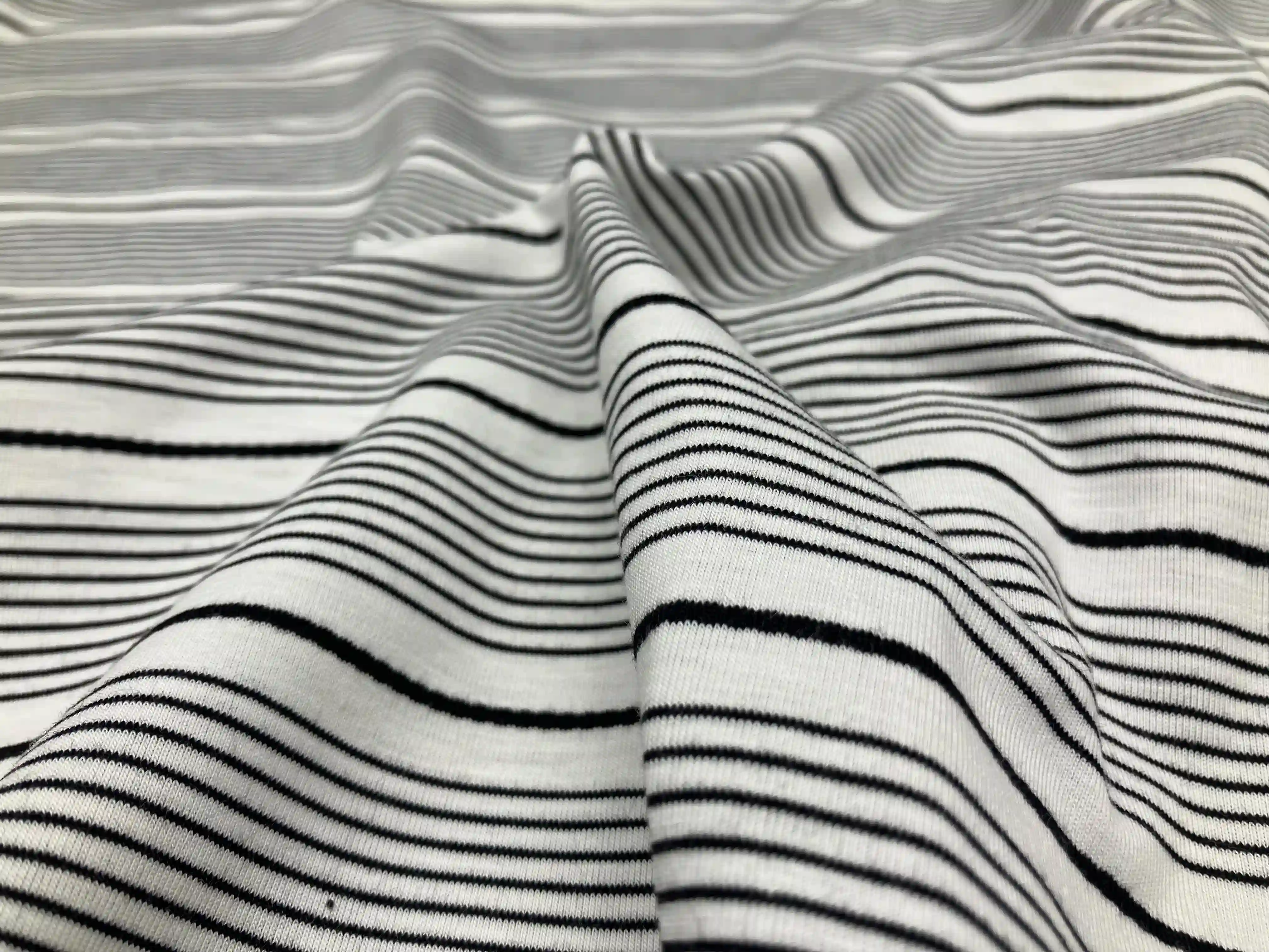 TEXWAY cotton-rich casual wear fabric: waffle, dobby jacquard, stripes and knit seersucker, Item No. TW582756A, Design No. T/D-STR
